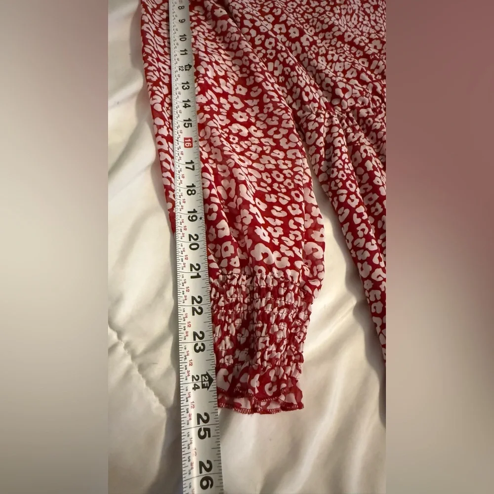 Elegant Red and White Animal Print Patterned Long Sleeve Dress by PrettyGarden - Picture 9 of 14